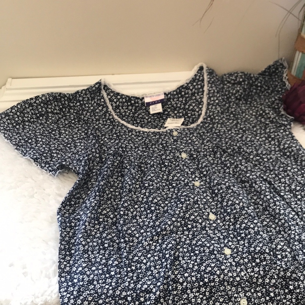 🛍Best United Garment Co. nightgown